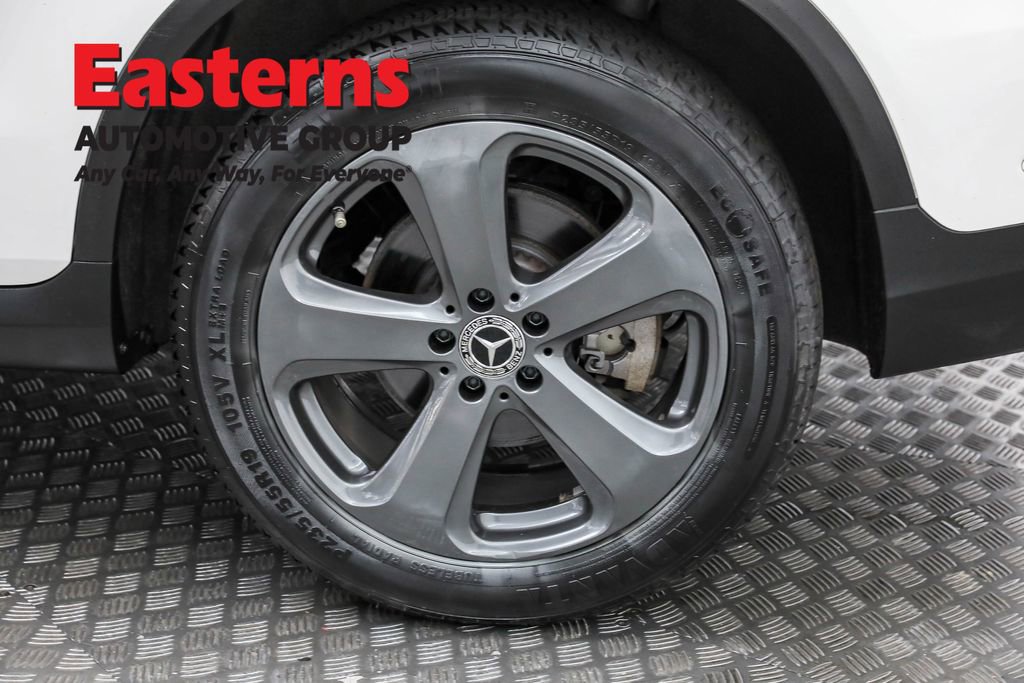 Used 2021 Mercedes-Benz GLC 300 4MATIC w/ Driver Assistance Package image 33