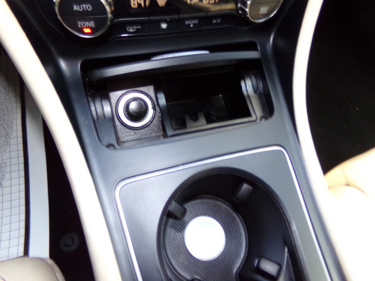 Used 2017 Mercedes-Benz GLA 250 4MATIC image 52