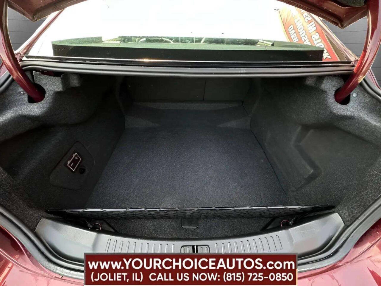 Used 2016 Chevrolet Malibu LT w/ Power Convenience Package image 25