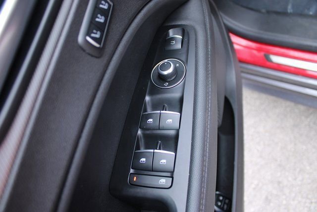 Used 2024 Alfa Romeo Stelvio Ti image 11