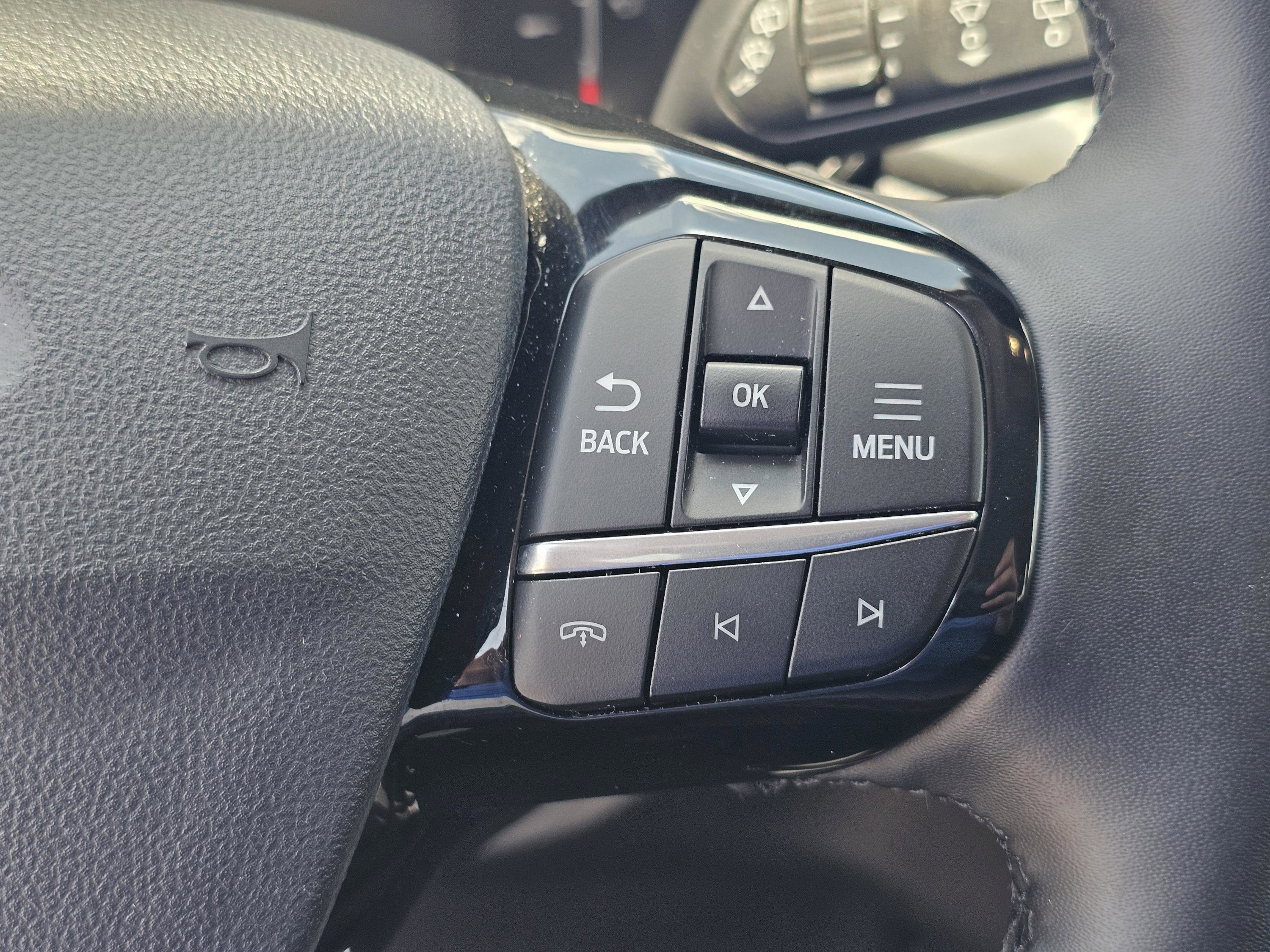Used 2025 Ford Escape Active w/ Tech Pack #1 FWD image 22