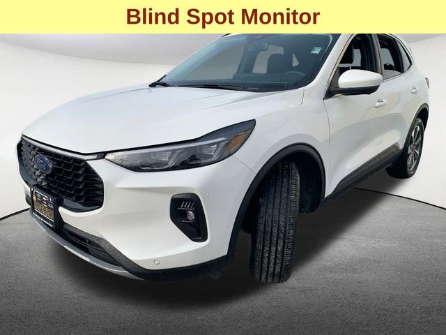 Used 2024 Ford Escape Platinum image 5