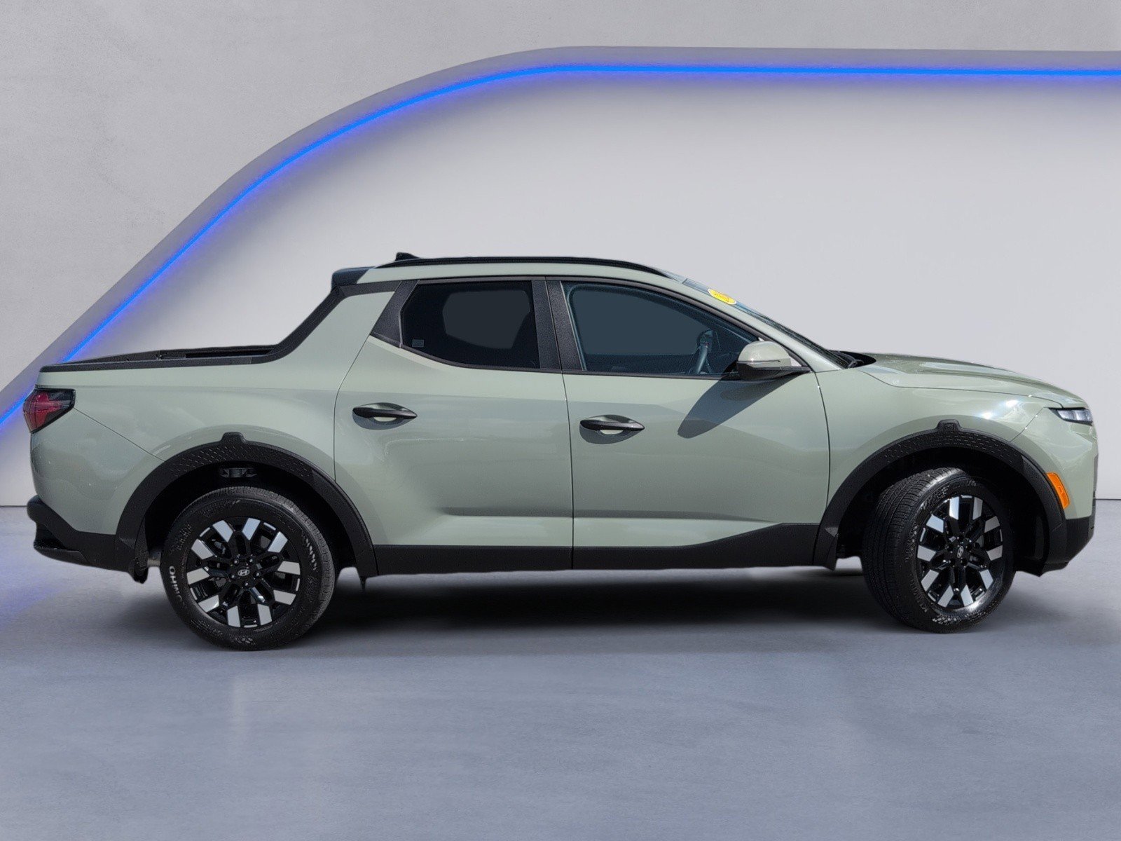 Used 2026 Hyundai Santa Cruz SEL FWD image 3