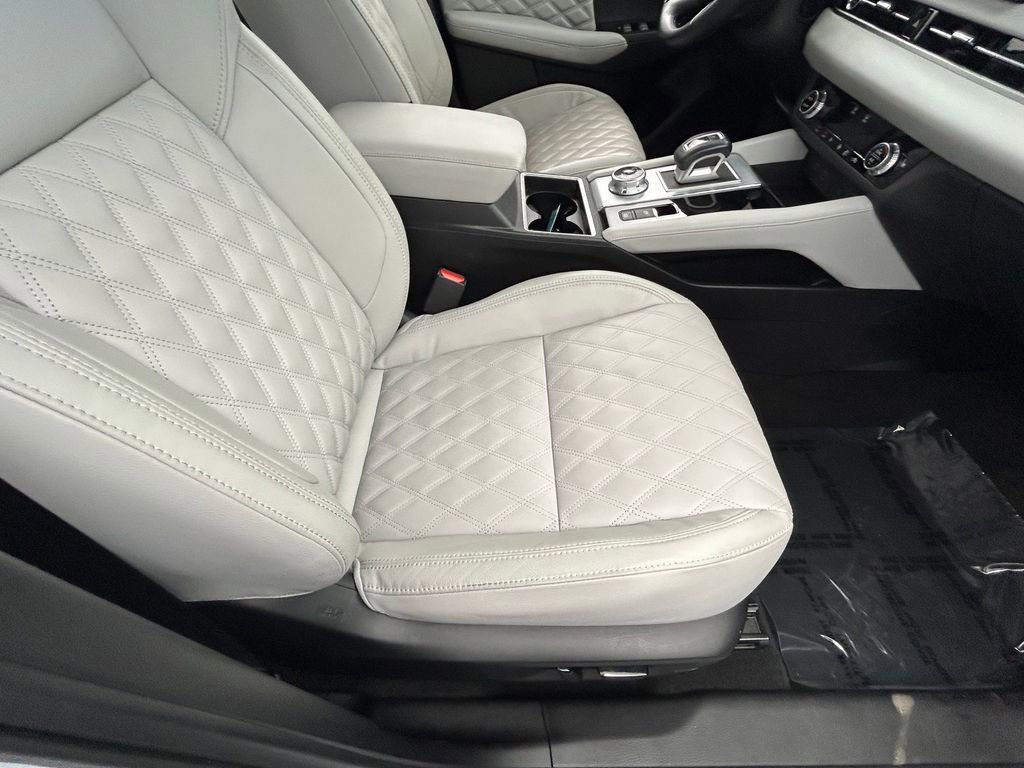 Used 2022 Mitsubishi Outlander SEL image 45