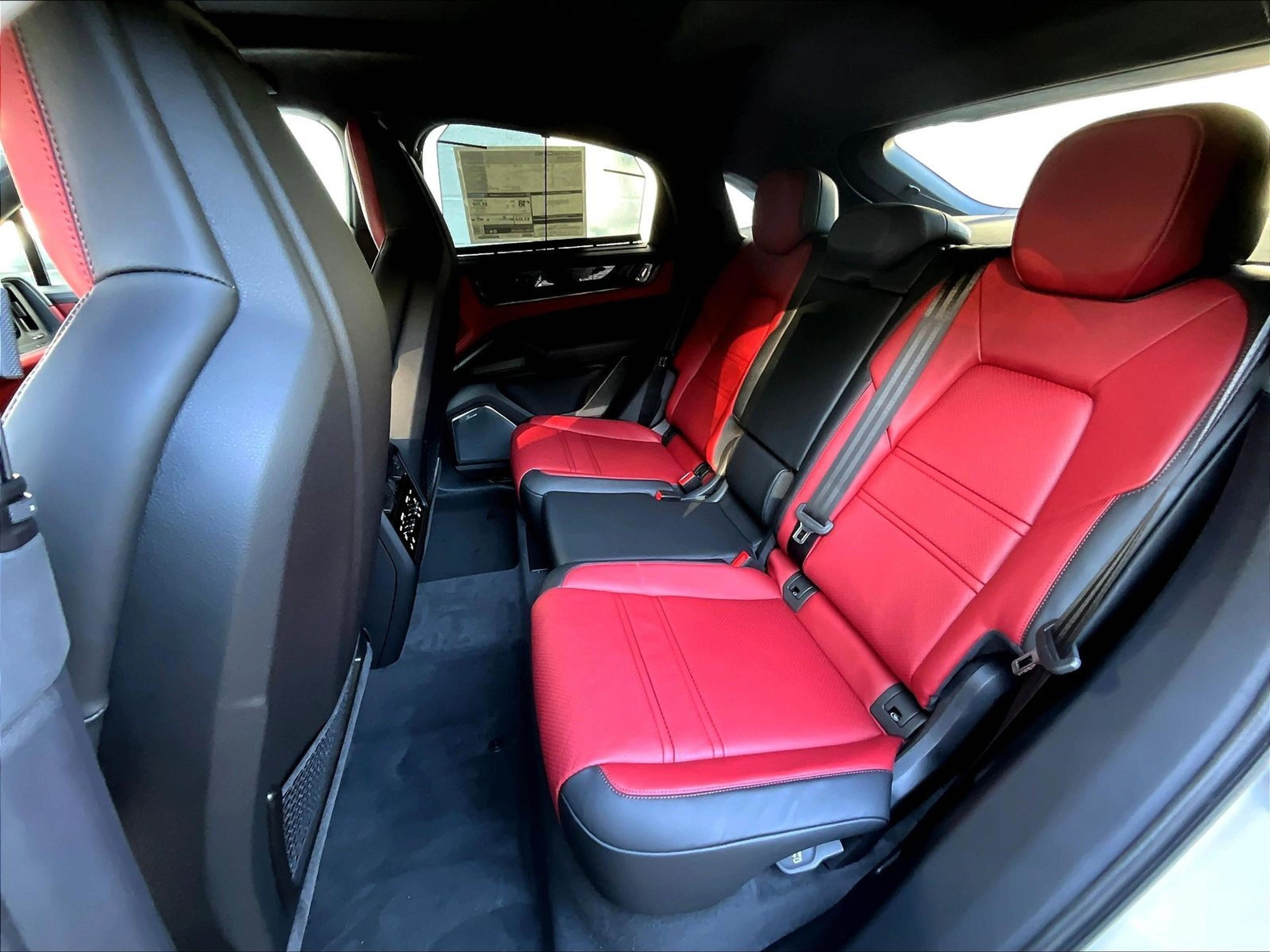 New 2026 Porsche Cayenne GTS image 20