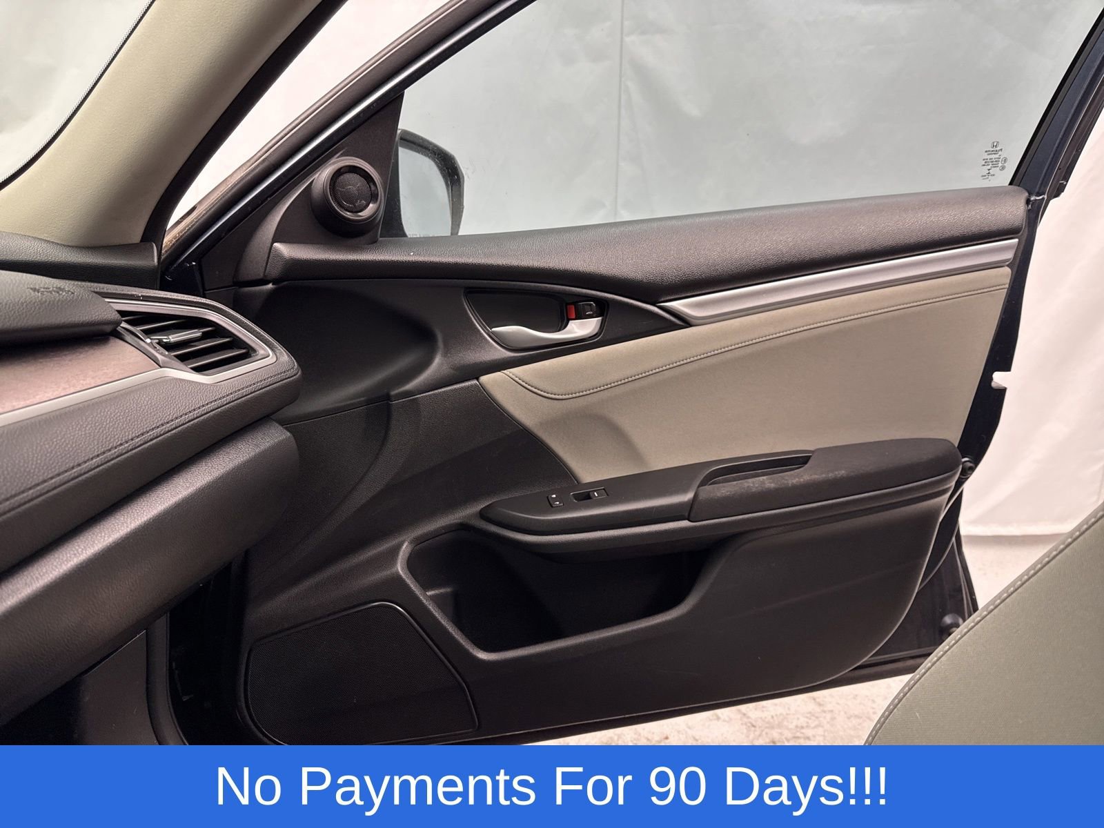 Used 2018 Honda Civic EX-T image 17