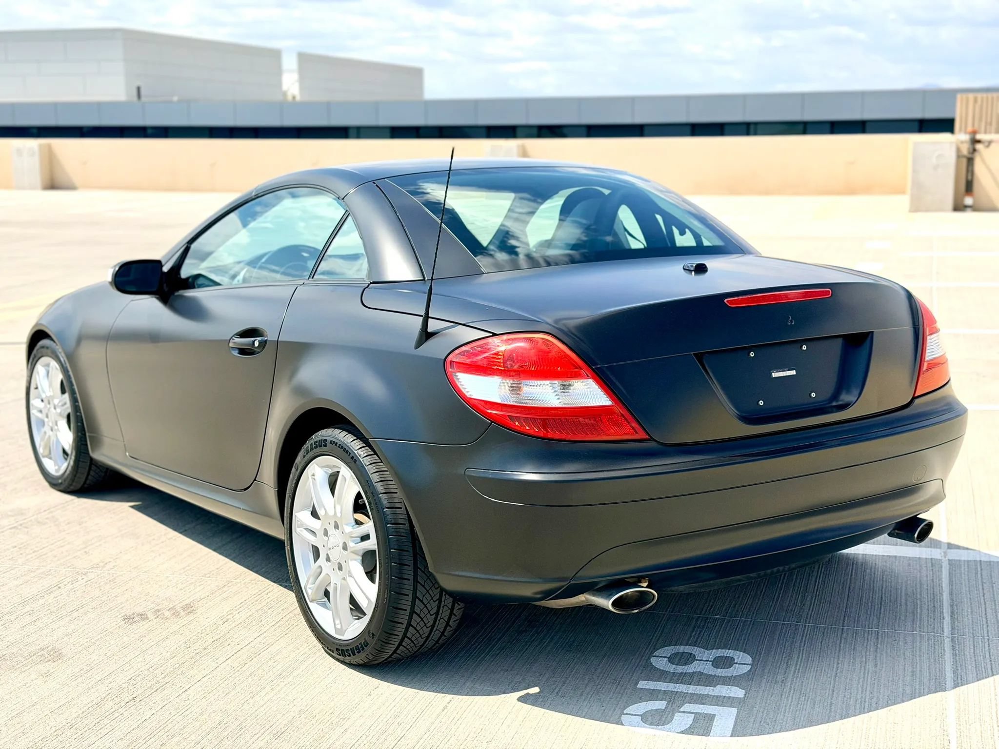 Used 2006 Mercedes-Benz SLK 280 image 10