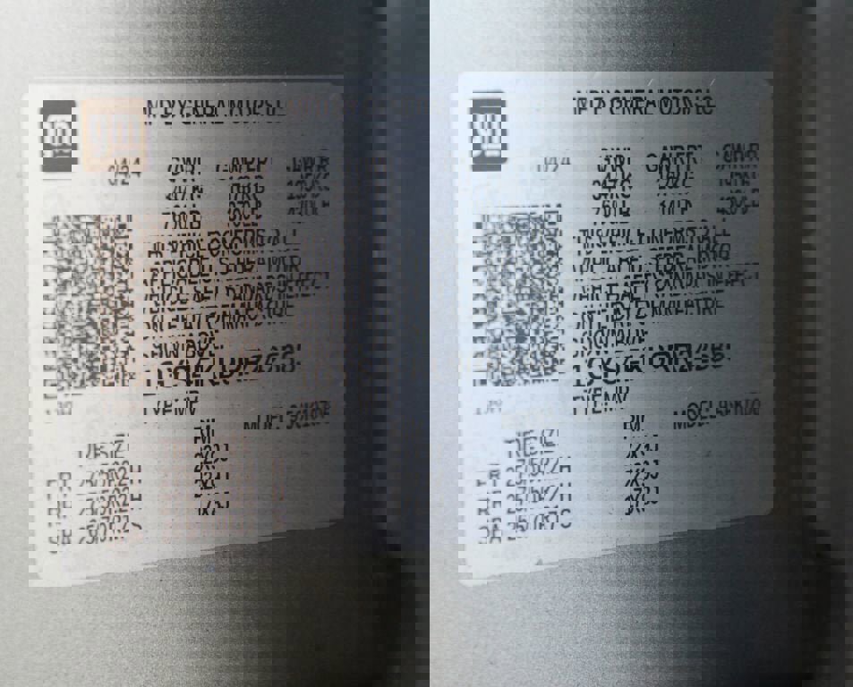 Used 2024 Cadillac Escalade Sport w/ Touring Package image 30