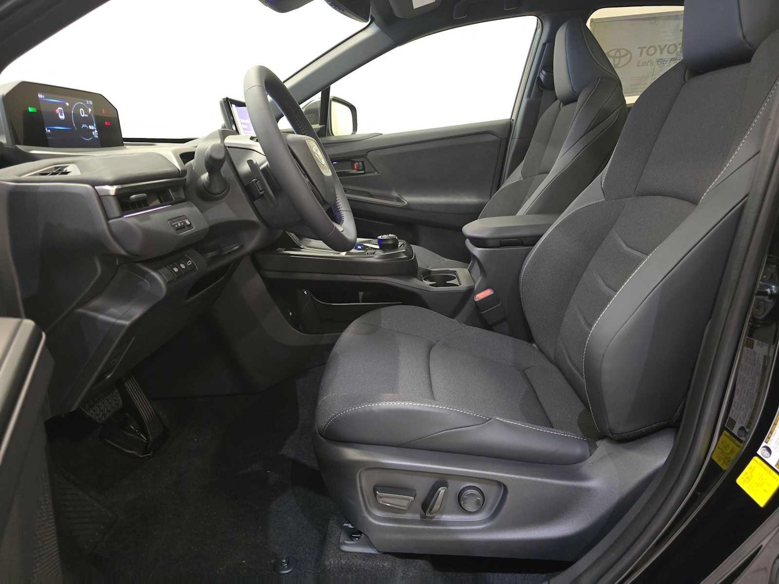 New 2026 Toyota C-HR AWD/4WD image 19