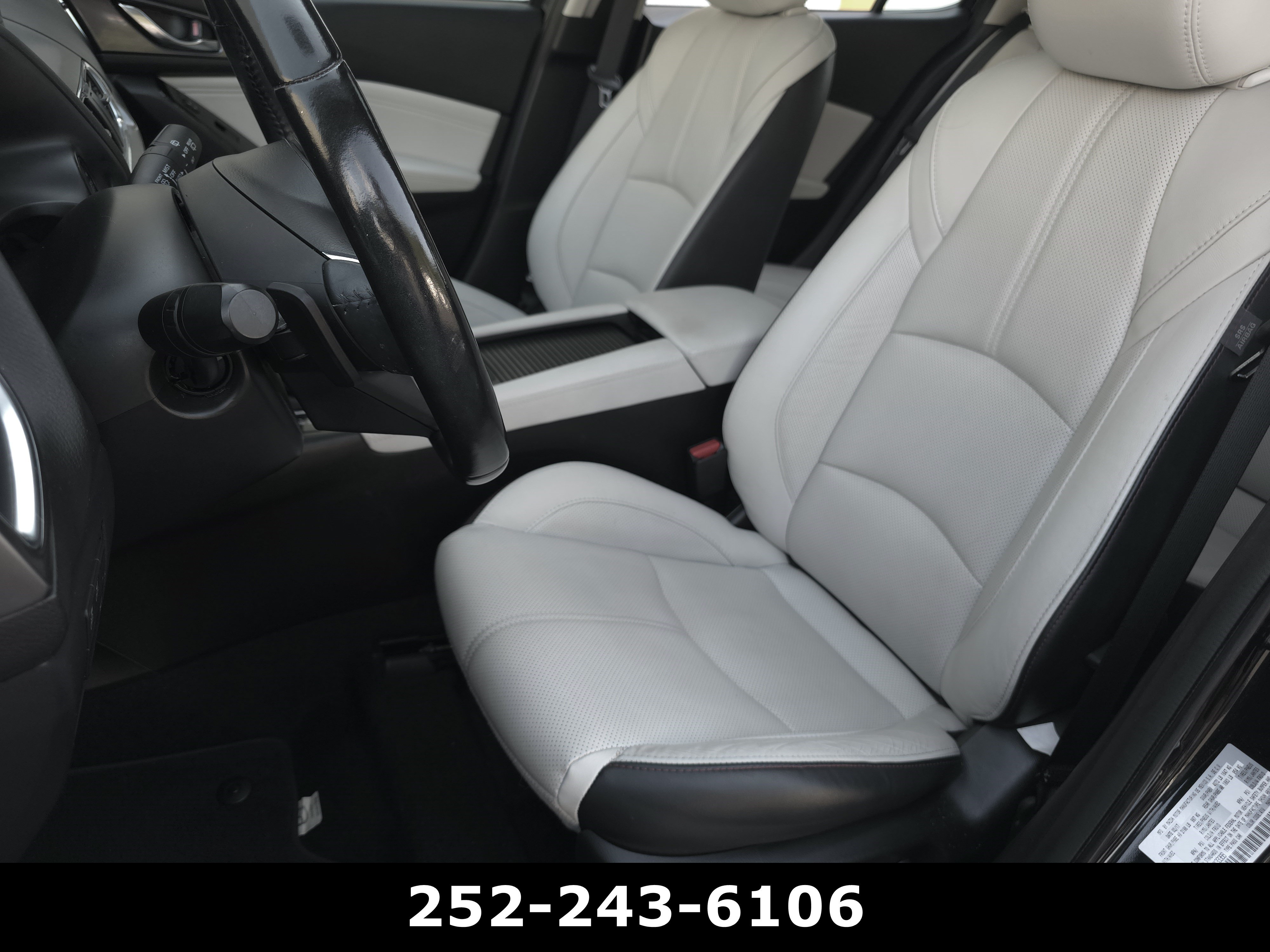 Used 2017 MAZDA MAZDA3 Grand Touring w/ Premium Equipment Package FWD image 10