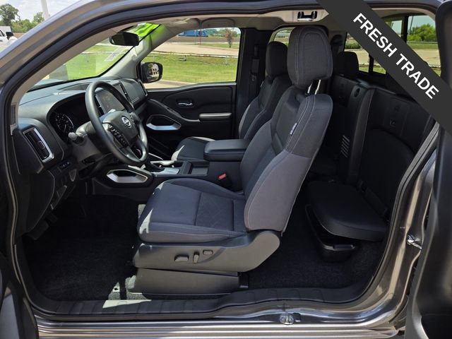 Used 2025 Nissan Frontier SV RWD image 10