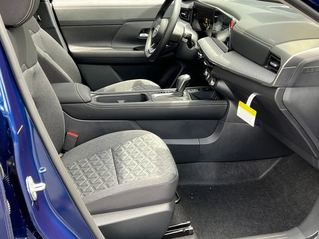 New 2025 Nissan Kicks SV w/ SV Premium Package image 24