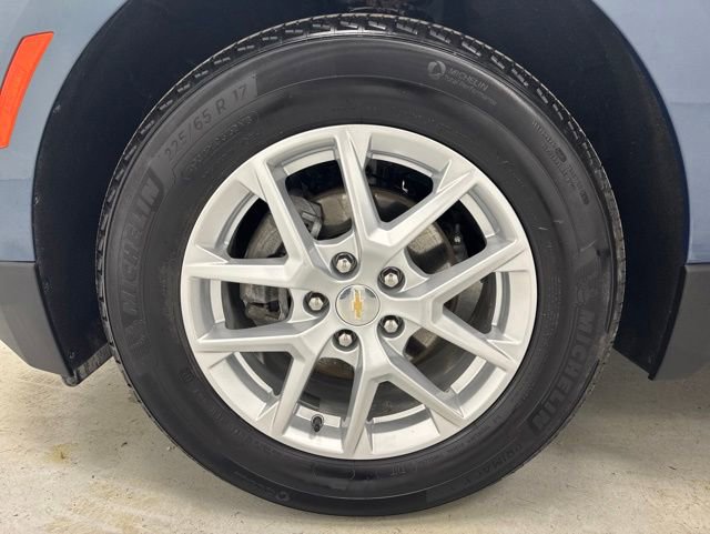 Used 2024 Chevrolet Equinox LT FWD image 36