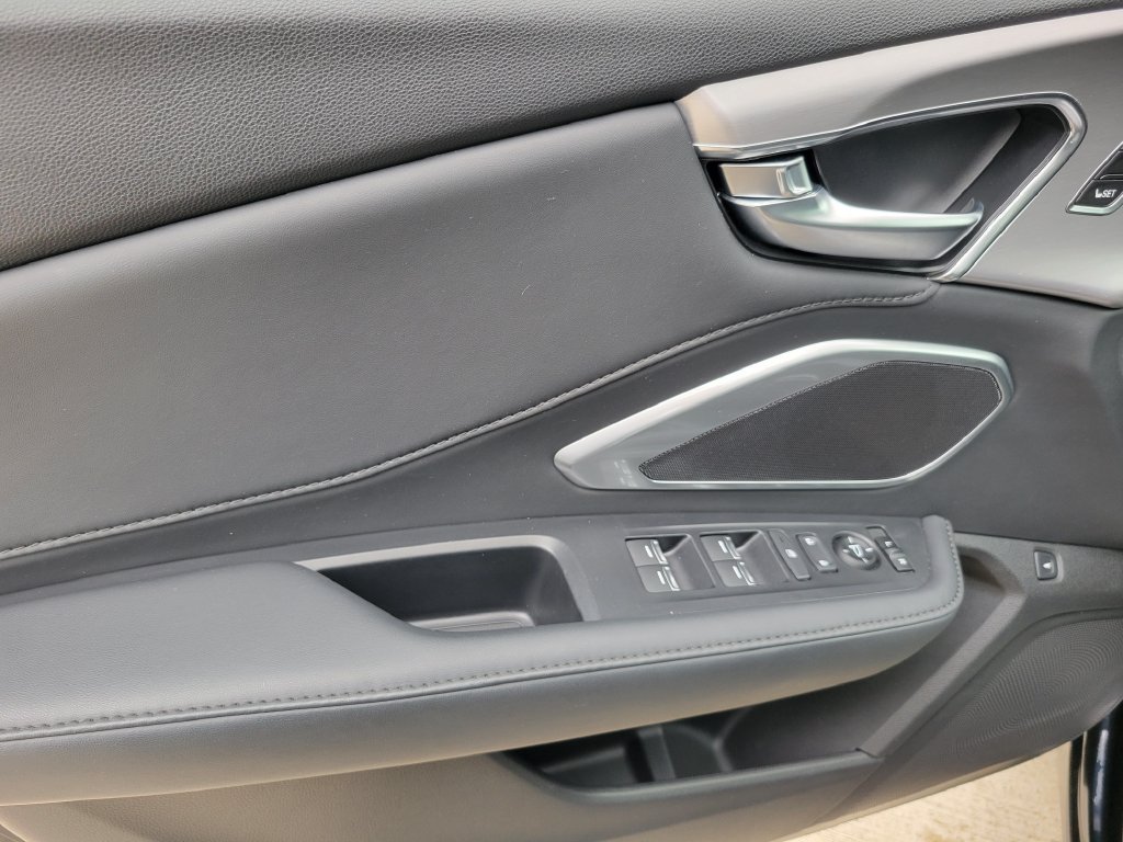 Used 2024 Acura RDX SH-AWD image 20