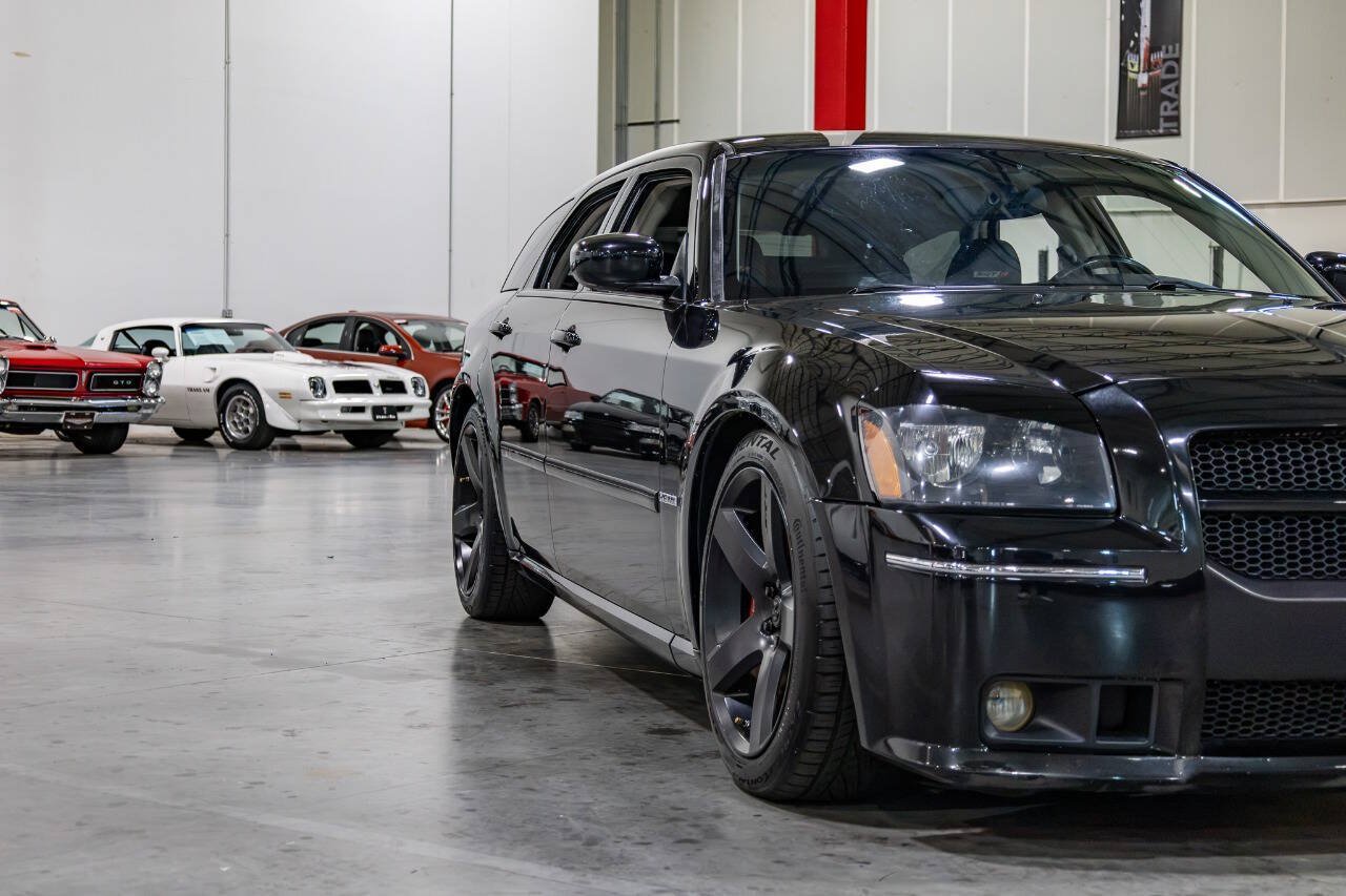 Used 2006 Dodge Magnum SRT8 w/ SRT Option Group III RWD image 34