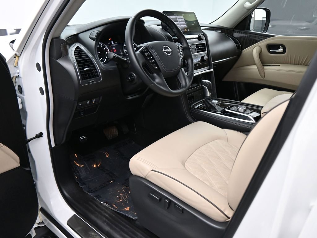 Used 2024 Nissan Armada Platinum w/ Captain's Chairs Package image 2
