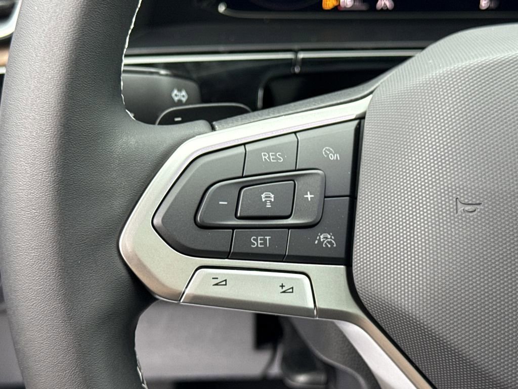 New 2026 Volkswagen Atlas SE image 29