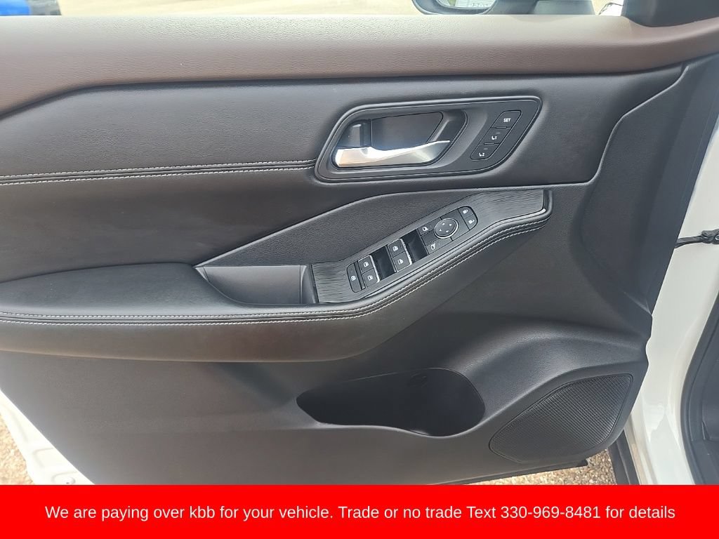 Used 2023 Nissan Rogue SL w/ SL Premium Package AWD/4WD image 11