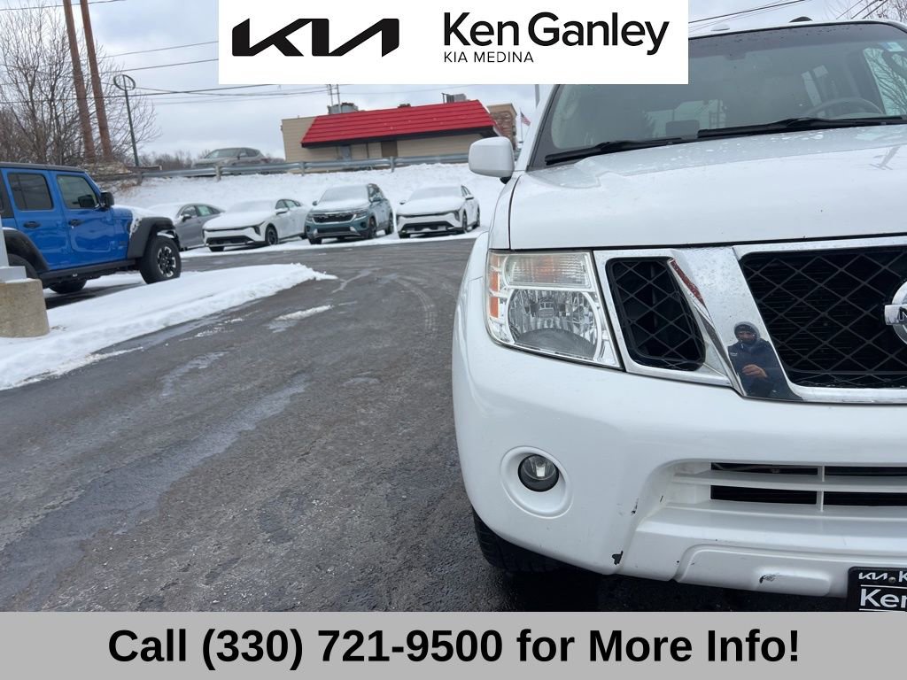Used 2012 Nissan Pathfinder Silver image 17