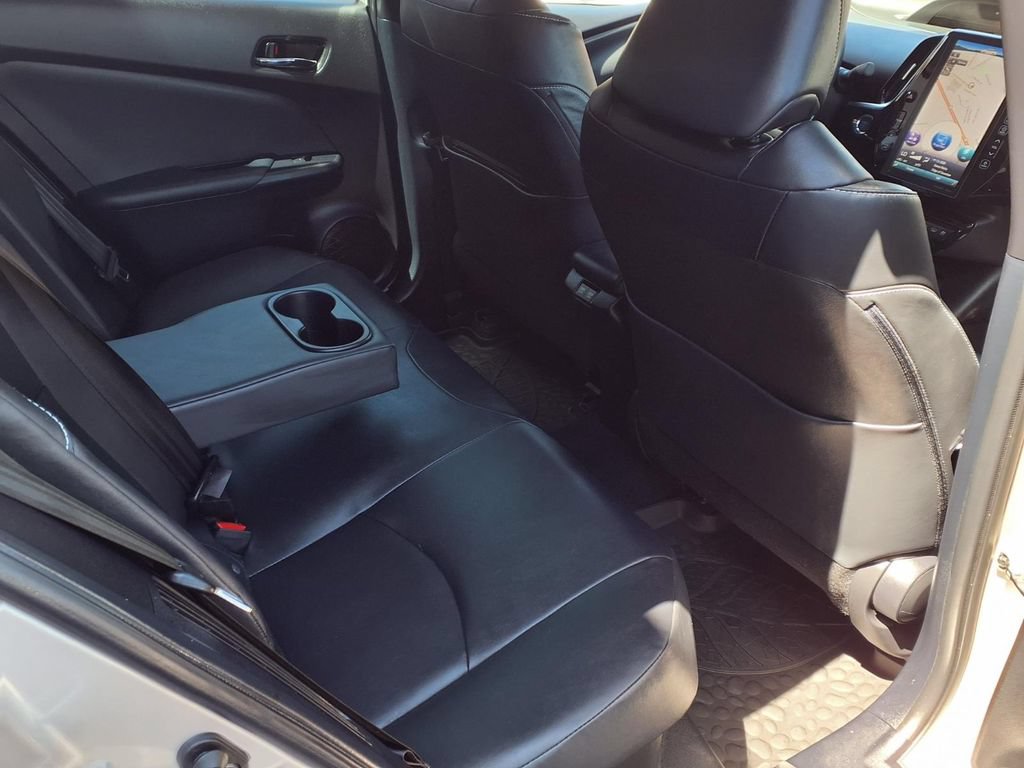 Used 2020 Toyota Prius Prime XLE FWD image 21