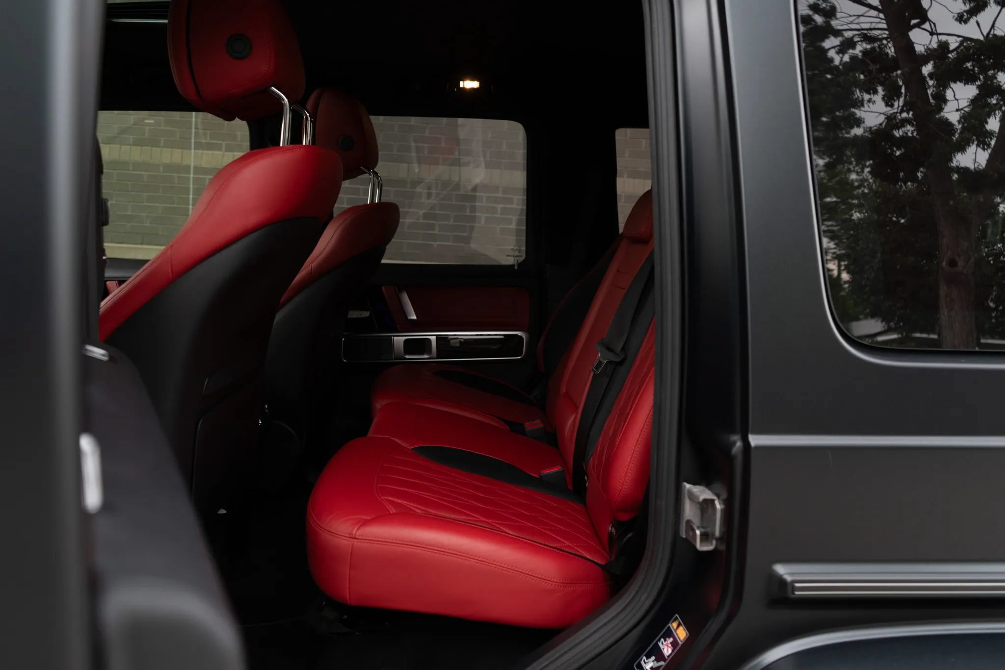 Used 2021 Mercedes-Benz G 550 image 29