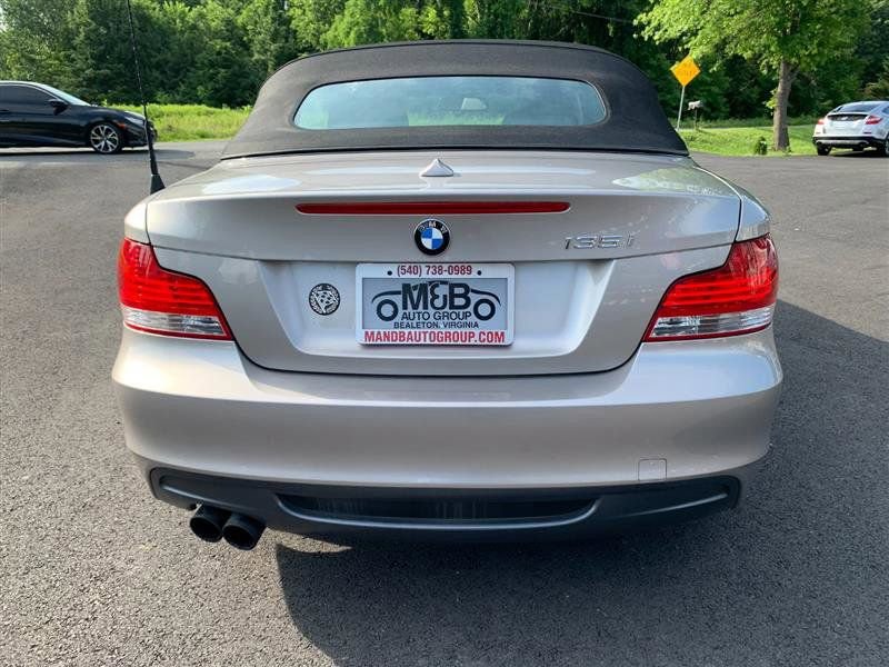 Used 2009 BMW 135i Convertible image 4