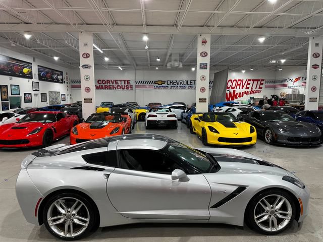 Used 2014 Chevrolet Corvette Stingray Coupe RWD image 5