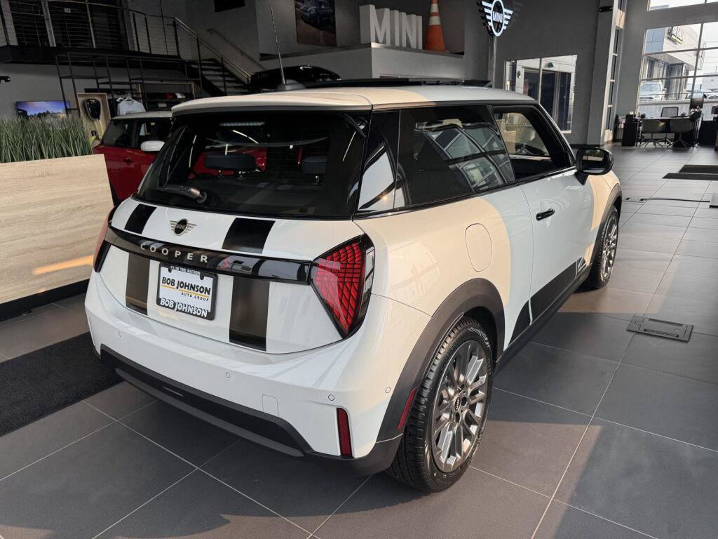 New 2026 MINI Cooper S FWD image 8