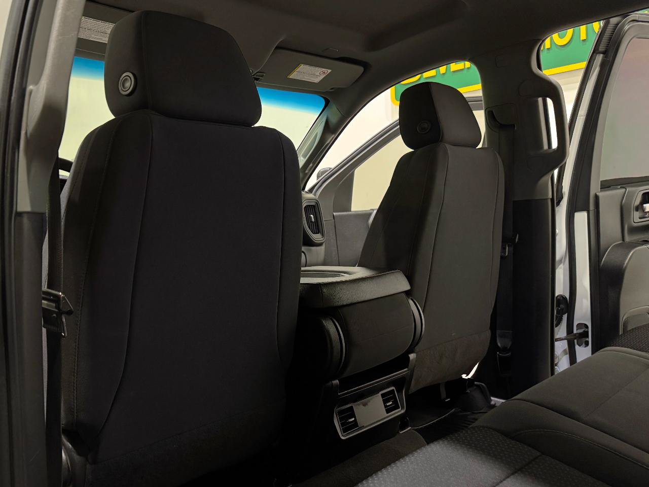 Used 2021 Chevrolet Silverado 2500 Custom w/ Custom Value Package AWD/4WD image 16