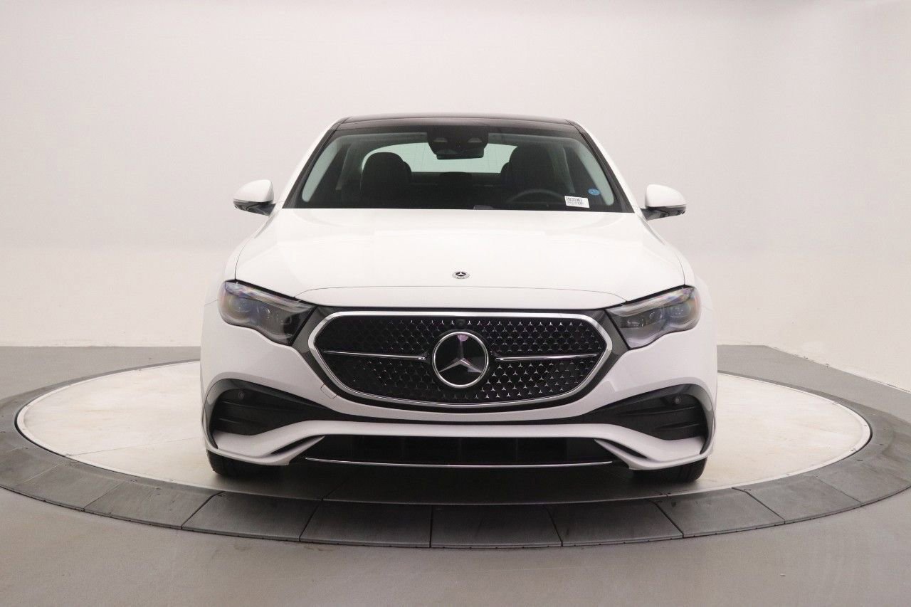New 2025 Mercedes-Benz E 350 4MATIC Sedan image 7