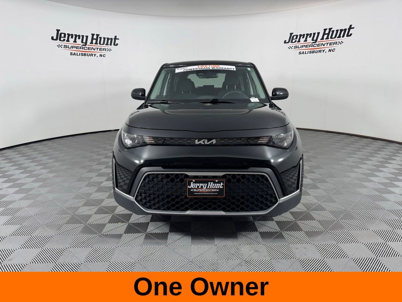 Used 2025 Kia Soul LX w/ LX Technology Package image 5