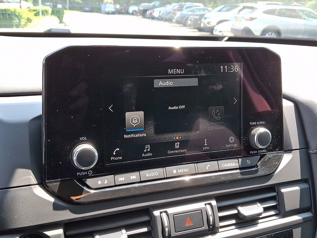 Used 2025 Nissan Pathfinder S AWD/4WD image 18
