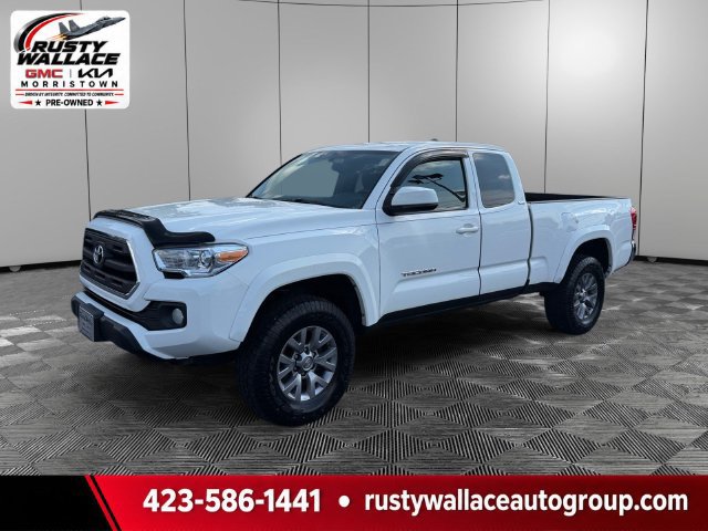 Used 2017 Toyota Tacoma SR5 w/ Tow Package AWD/4WD image 1