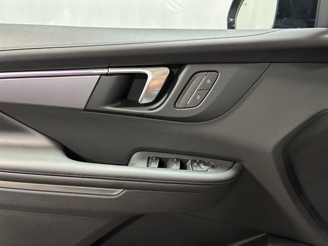 New 2026 Buick Enclave Sport Touring w/ LPO, Floor Liner Package image 25