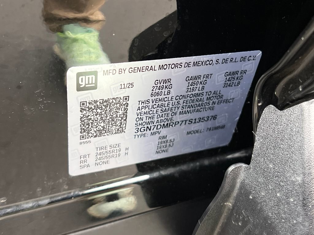 Used 2026 Chevrolet Equinox EV LT FWD image 27
