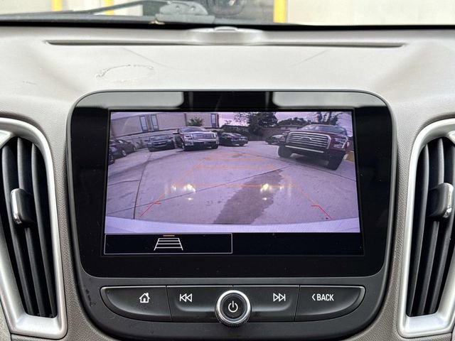 Used 2022 Chevrolet Malibu LS image 26