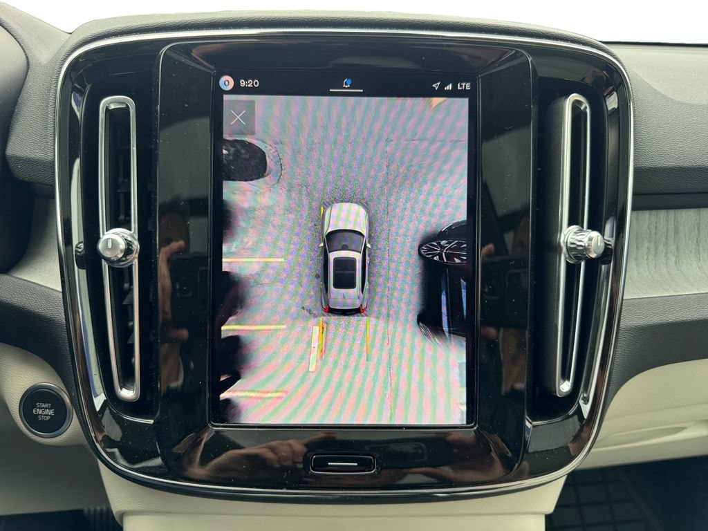 Used 2026 Volvo XC40 B5 Plus w/ Protection Package Premier AWD/4WD image 22
