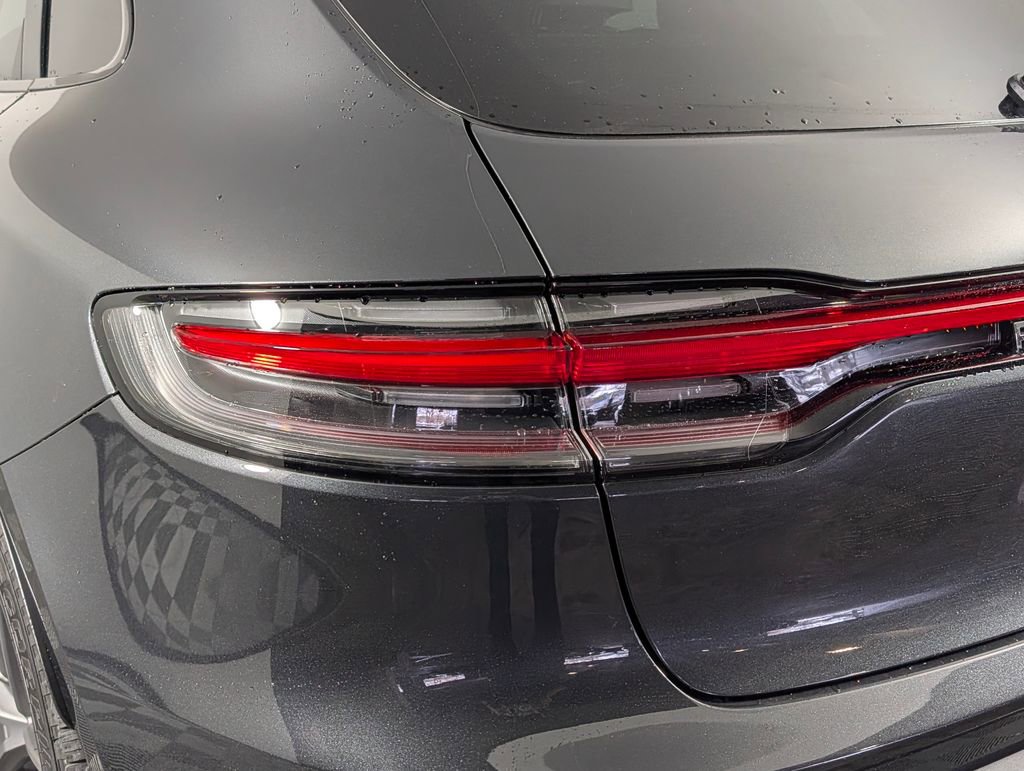 New 2026 Porsche Macan image 16