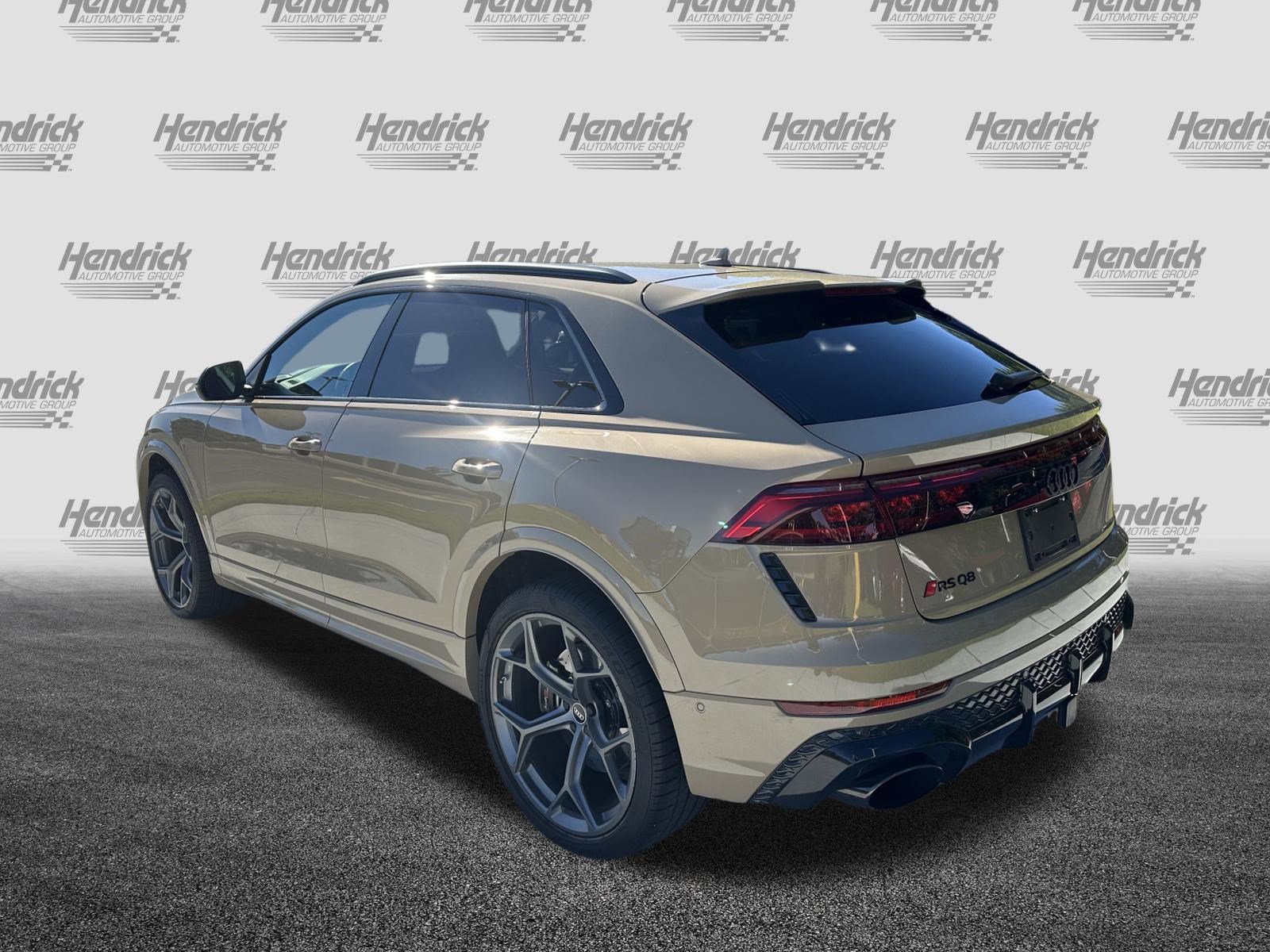 Used 2025 Audi RS Q8 performance AWD/4WD image 8
