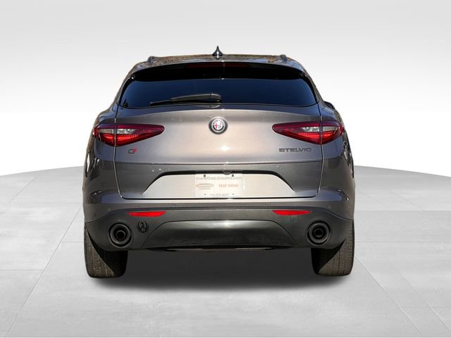 Used 2019 Alfa Romeo Stelvio Ti Sport w/ Quick Order Package 22S Sport image 4