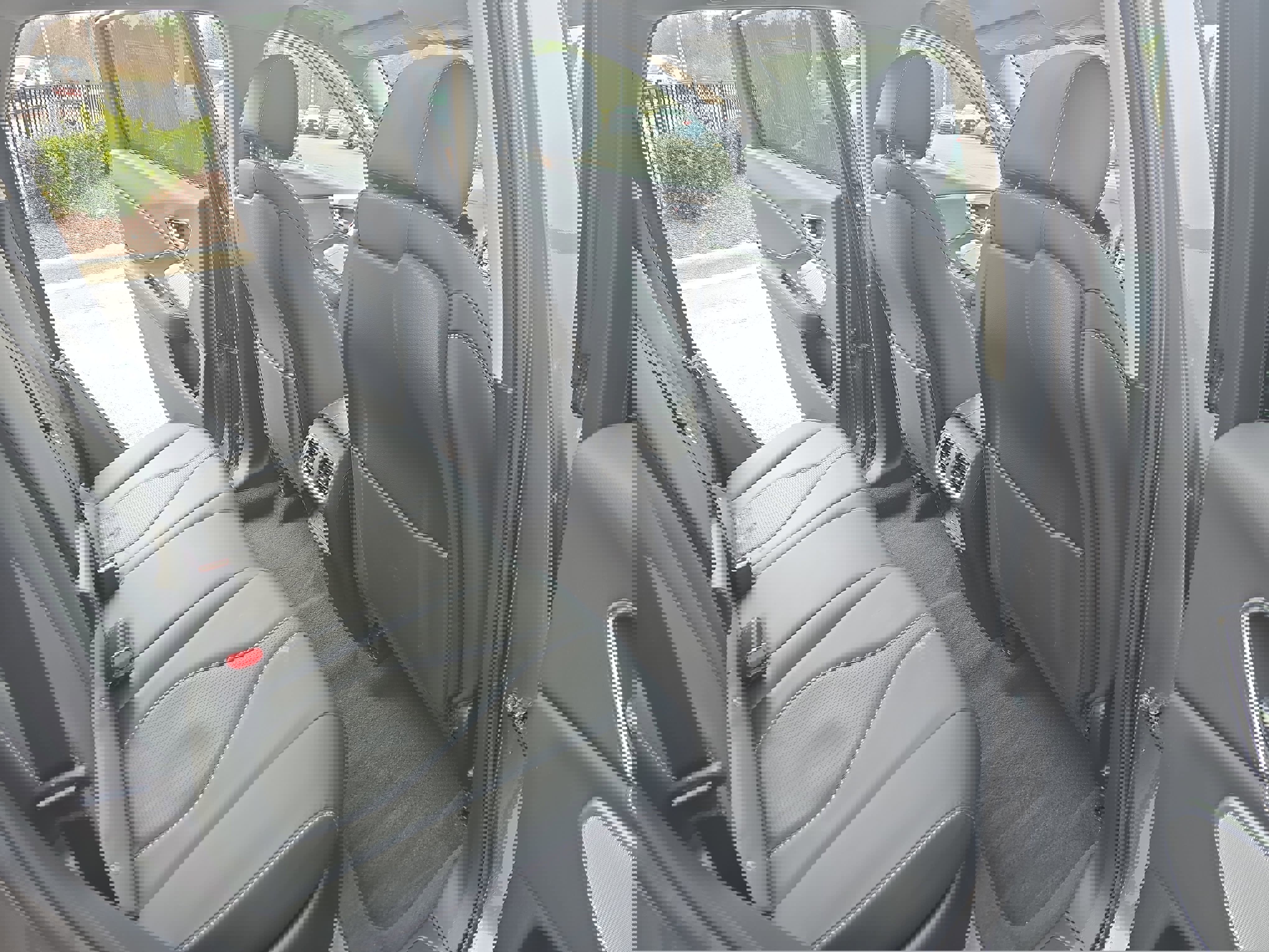 Used 2025 Acura RDX SH-AWD w/ Technology Package image 11