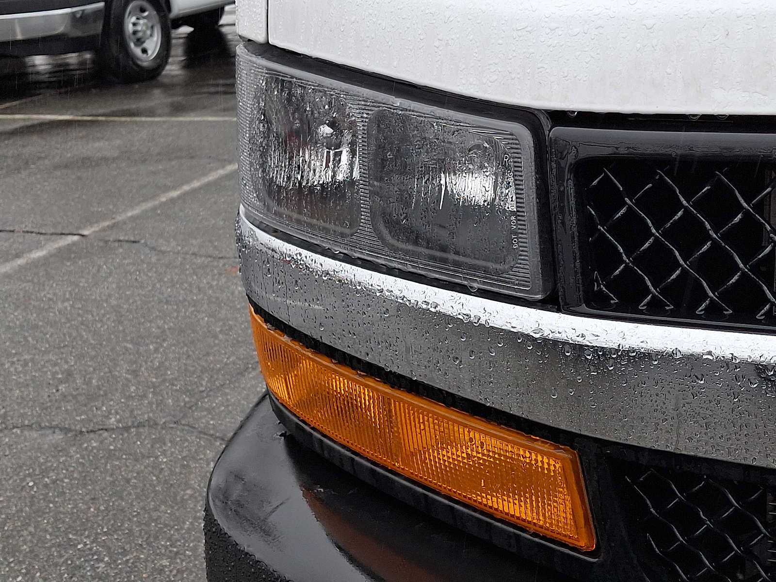 New 2026 Chevrolet Express 3500 w/ Power Convenience Package RWD image 9