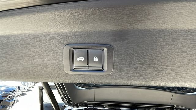 Used 2025 Mitsubishi Outlander SE AWD/4WD image 32