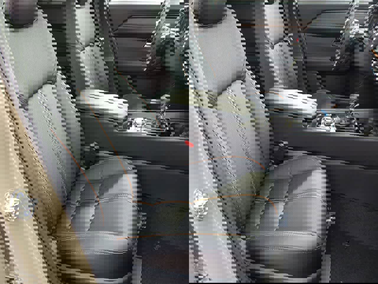 Used 2025 MAZDA CX-50 2.5 Turbo w/ Weather Package image 21