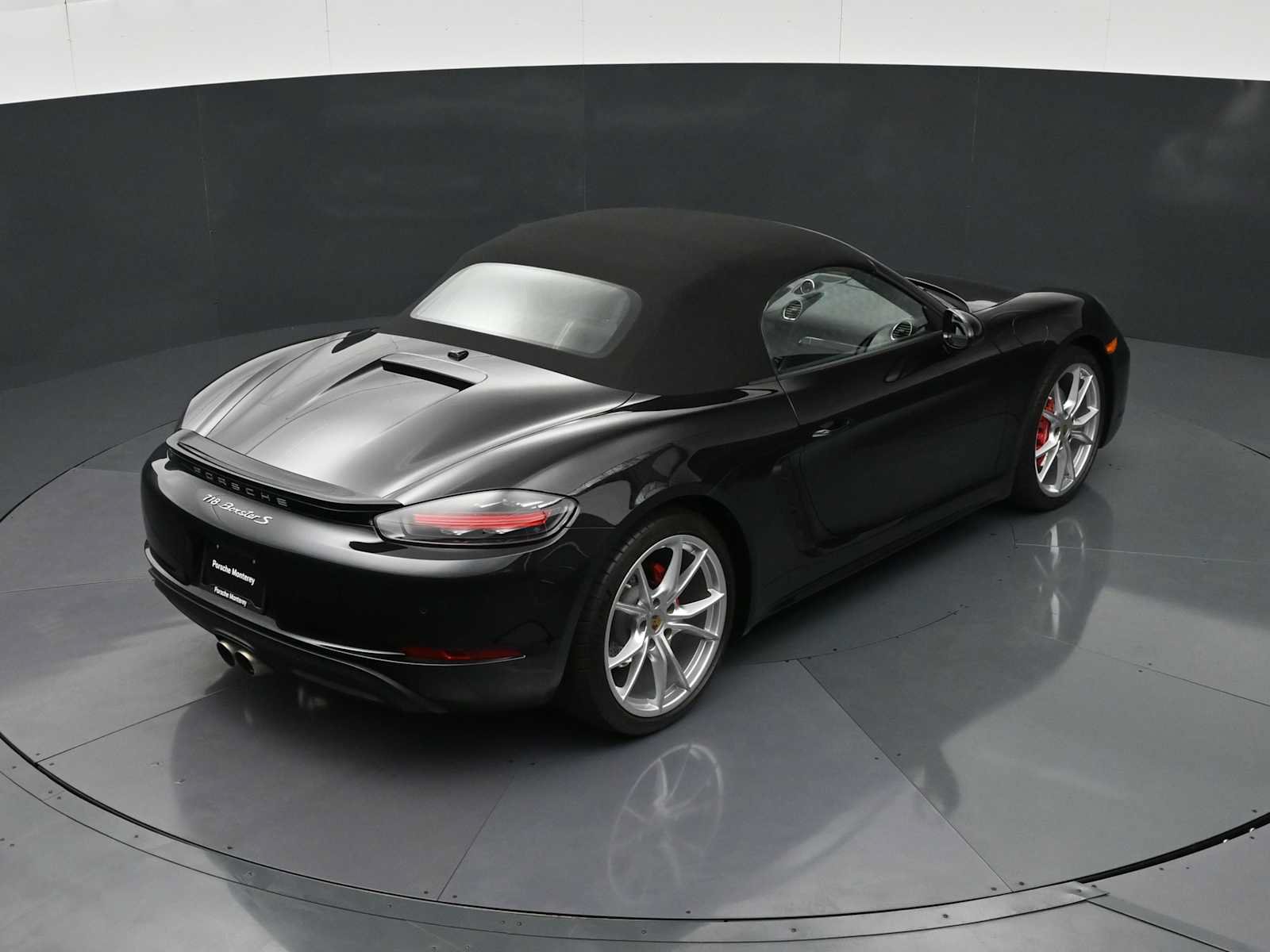 Certified 2024 Porsche 718 Boxster S RWD image 29