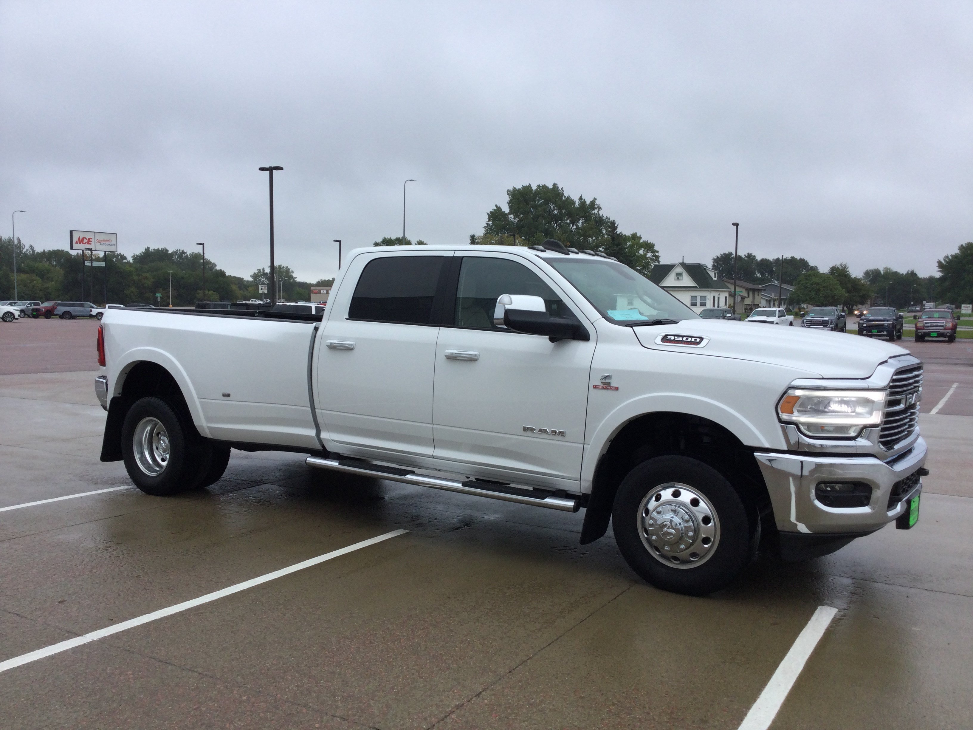 Used 2019 RAM 3500 Laramie AWD/4WD image 5