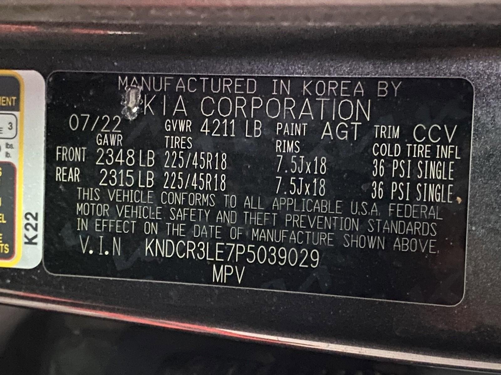 Used 2023 Kia Niro EX Touring FWD image 29