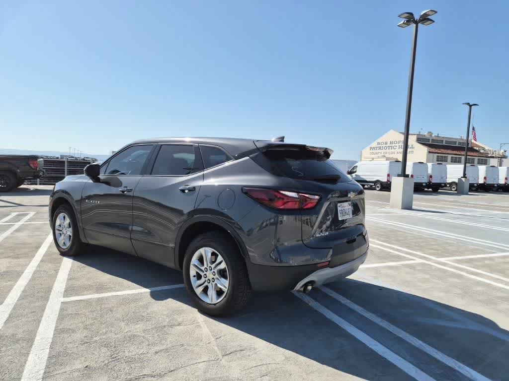 Used 2022 Chevrolet Blazer LT w/ LPO, Cargo Package FWD image 3