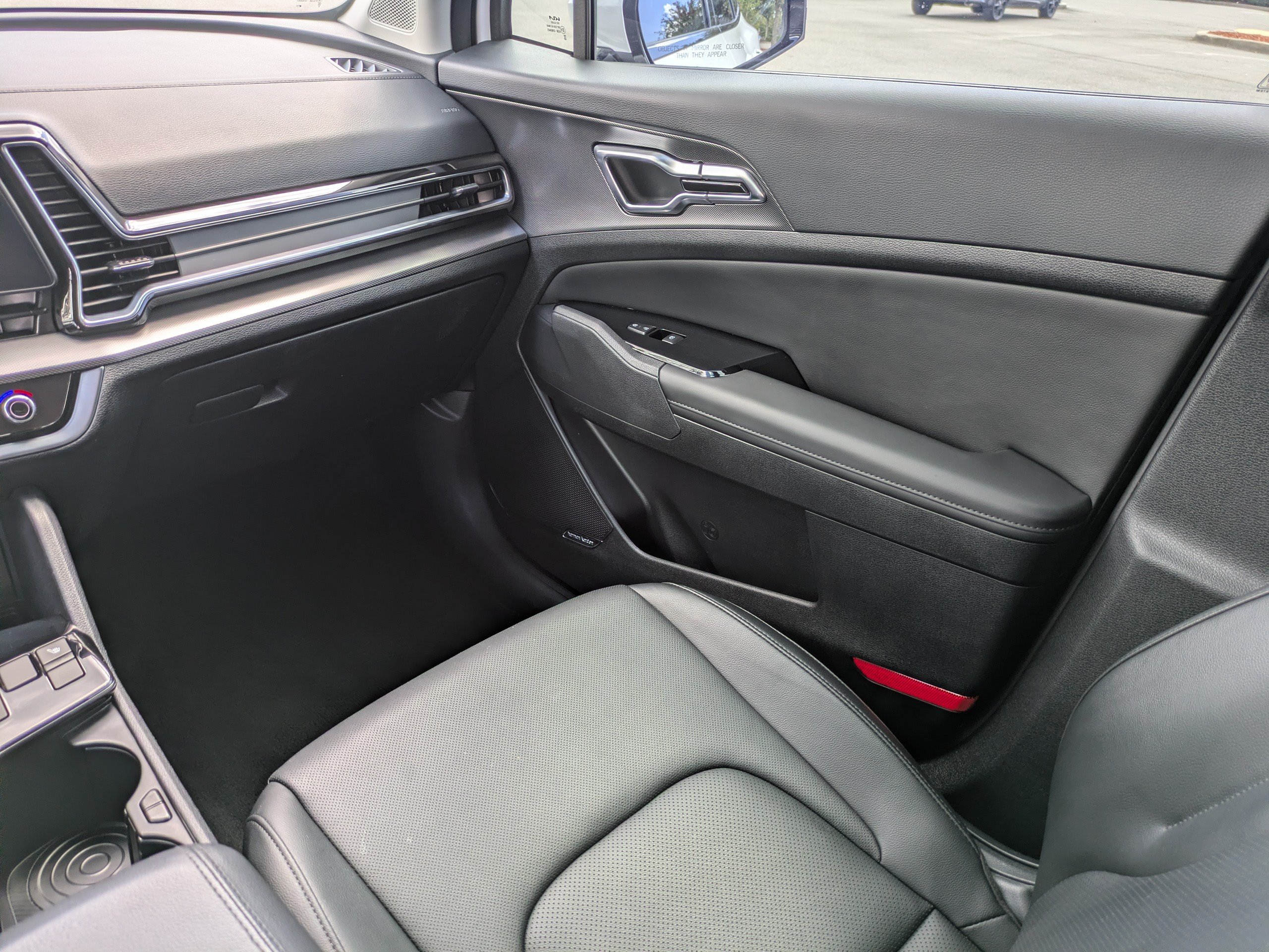 Used 2025 Kia Sportage SX FWD image 18