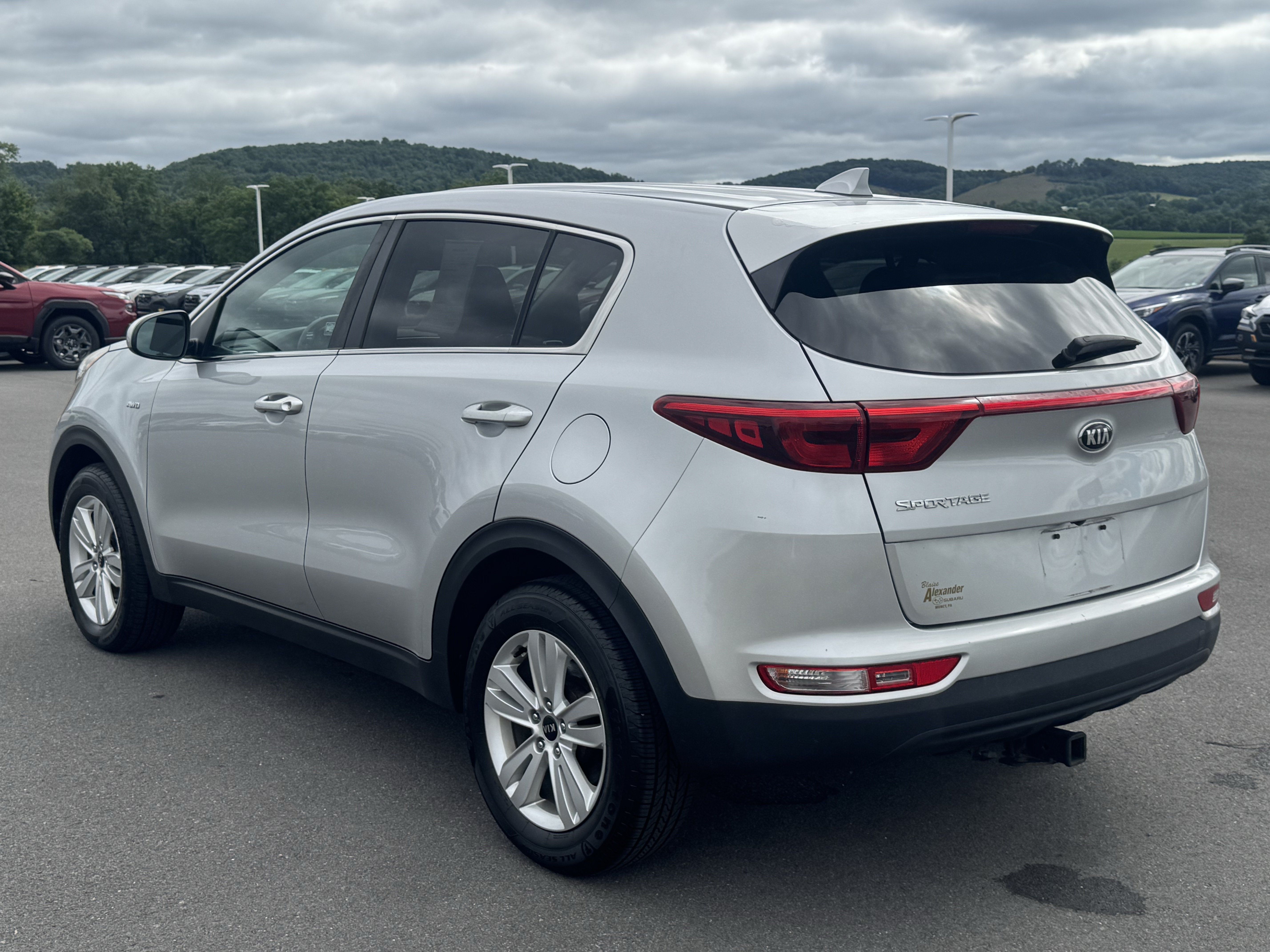 Used 2019 Kia Sportage LX AWD/4WD image 6